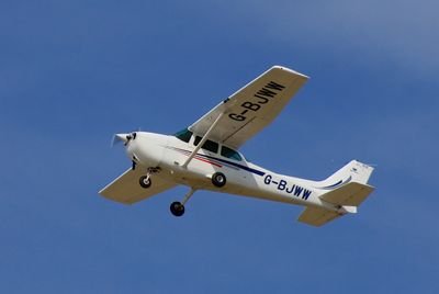 G-BJWW · REIMS F172P SKYHAWK
