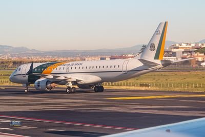 2590 · EMBRAER VC-2 (ERJ-190-100AR)