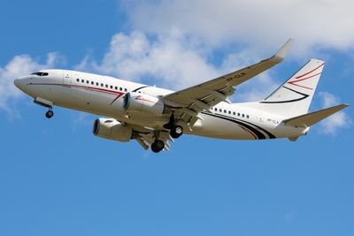 VP-CLR · BOEING 737-7EM BBJ