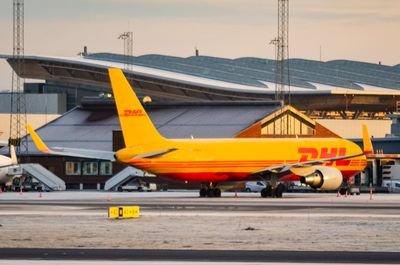 G-DHLO · BOEING 767-316/ER(BCF)