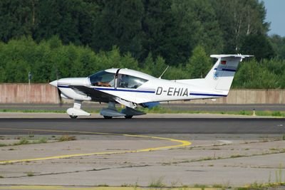 D-EHIA · ROBIN R-3000