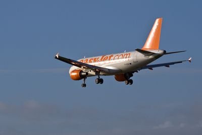 G-EZBX