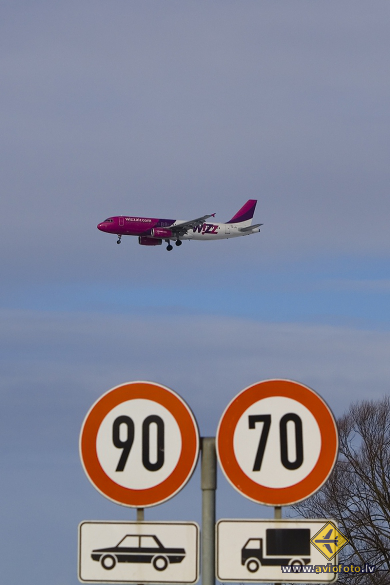 Airbus A320-232