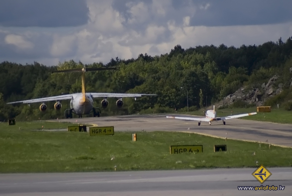 BAE Systems Avro 146-RJ100