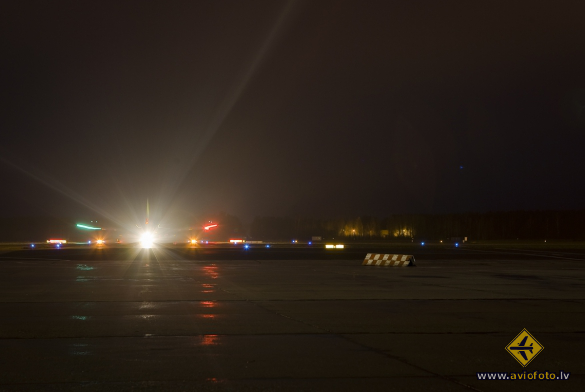 Boeing 757-256