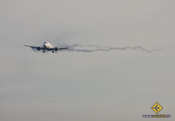 Boeing 737-36Q