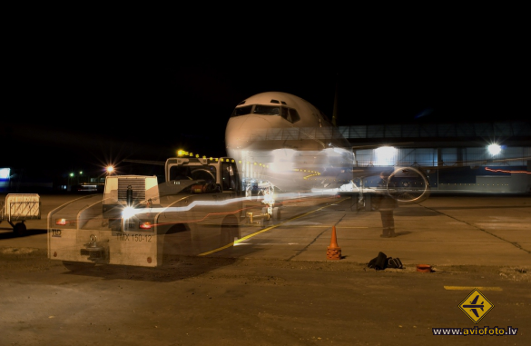 Boeing 737-522