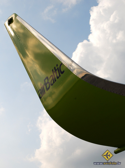 Boeing 737-33V