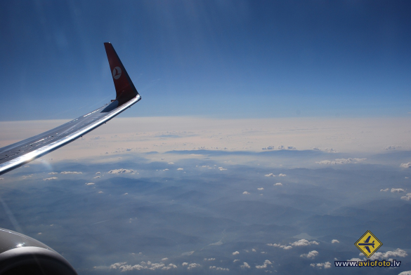 Boeing 737-8F2