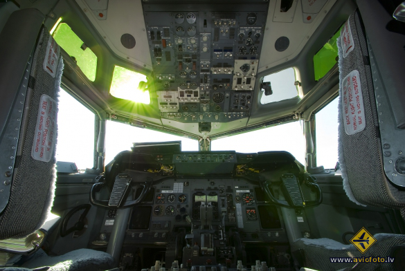 Boeing 737-522