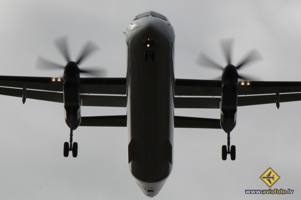 Bombardier DHC-8-402 Q400