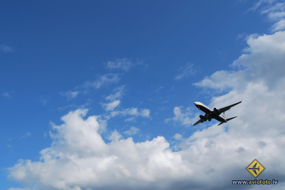 Boeing 737-8AS