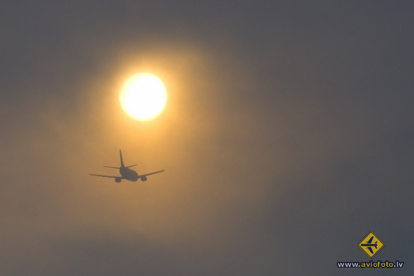 Boeing 737-522