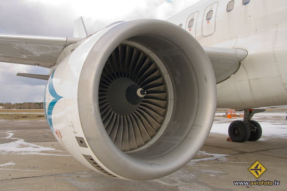 Airbus A320-211