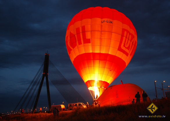 Kubicek Balloons BB30Z