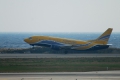 Boeing 737-3Y0(QC)
