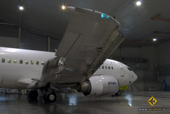 Boeing 737-53S