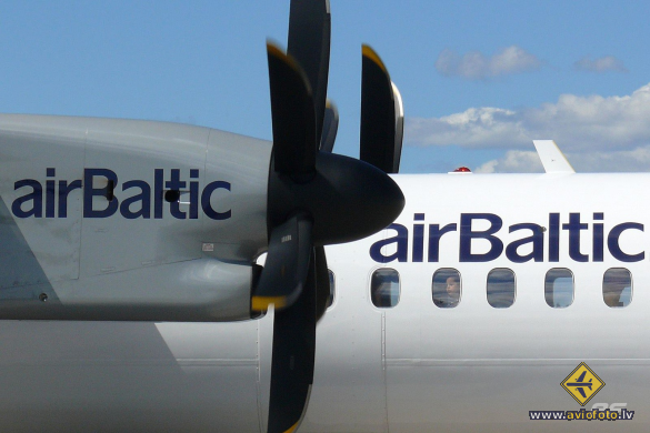 Bombardier DHC-8-402 Q400