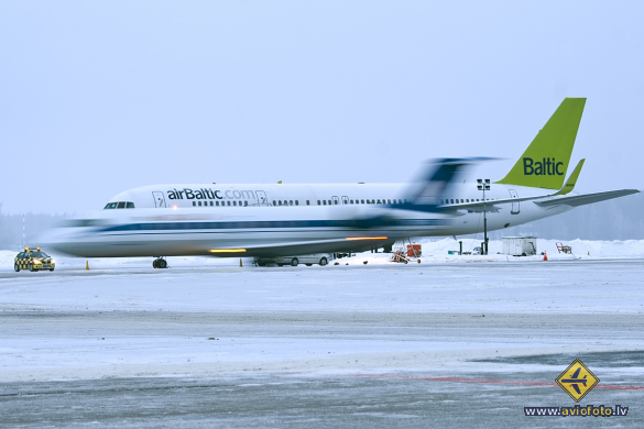 Boeing 757-256