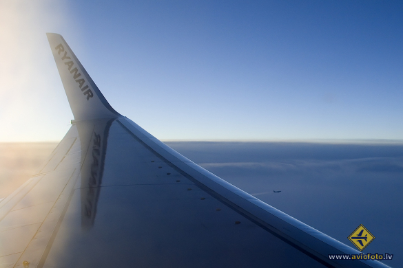 Boeing 737-8AS