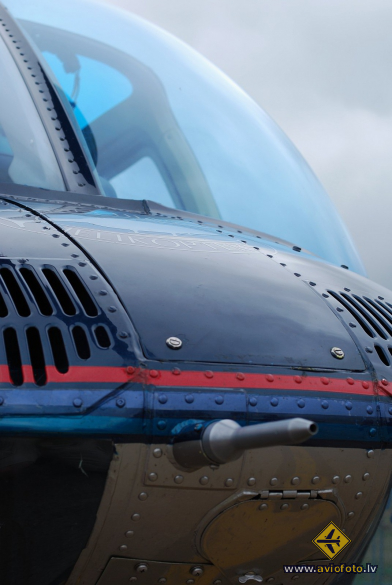Bell 206B