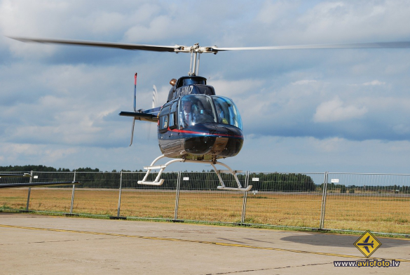 Bell 206B