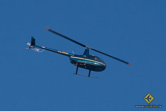 Robinson R-44 Raven II