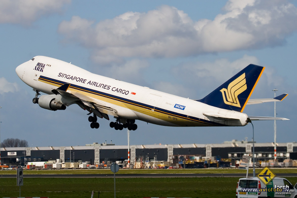 Boeing 747-412F/SCD