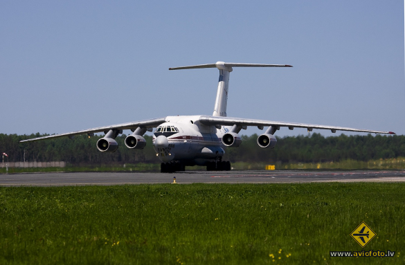 Ilyushin Il-76T