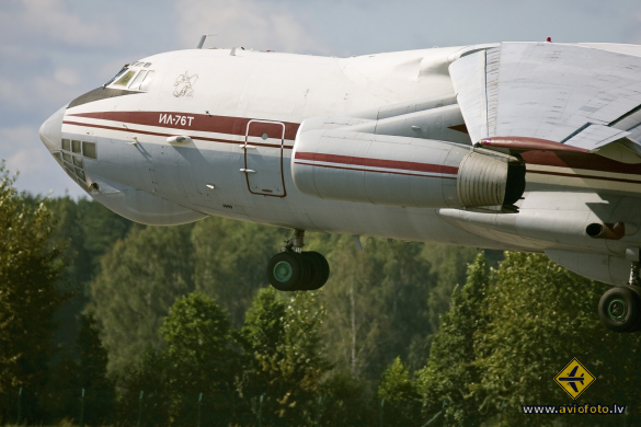 Ilyushin Il-76T