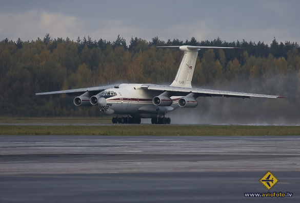 Ilyushin Il-76T