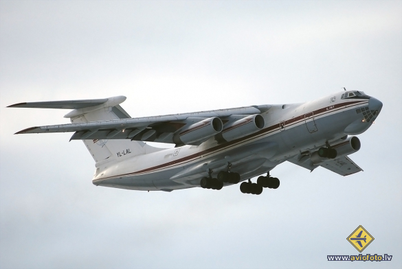 Ilyushin Il-76T
