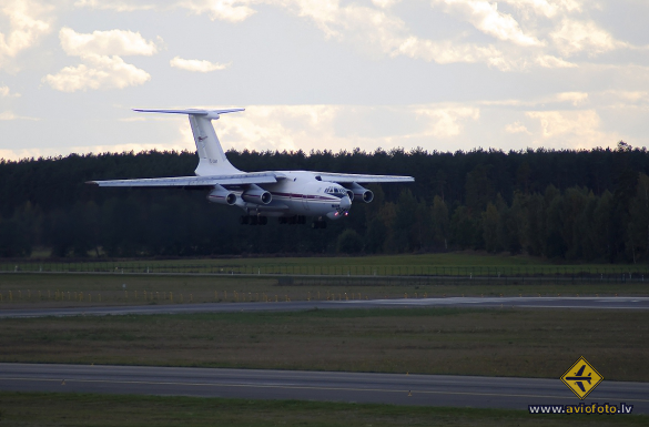 Ilyushin Il-76T