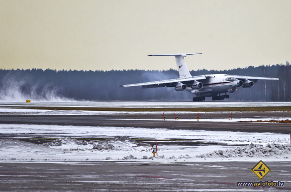 Ilyushin Il-76T