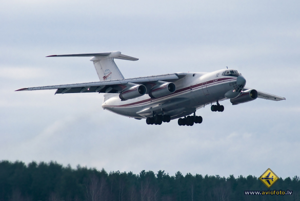 Ilyushin Il-76T