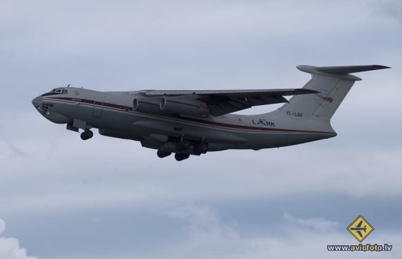 Ilyushin Il-76T