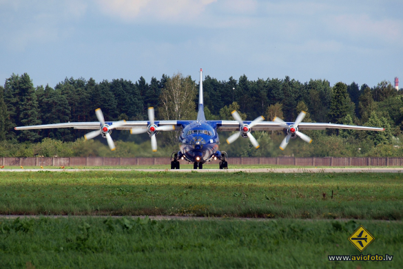 Antonov An-12BK
