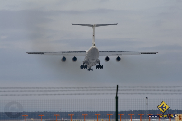 Ilyushin Il-76T