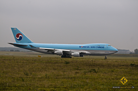 Boeing 747-4B5F/ER/SCD
