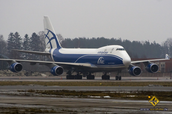 Boeing 747-46NF/ER/SCD
