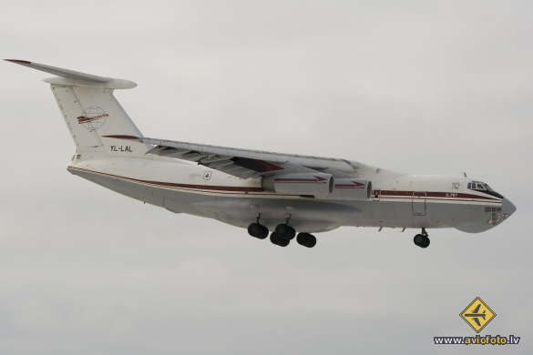 Ilyushin Il-76T