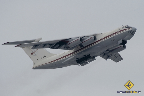 Ilyushin Il-76T