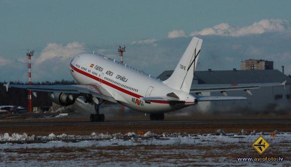 Airbus A310-304