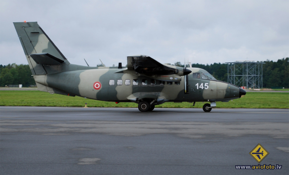 Let L-410UVP Turbolet