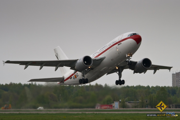 Airbus A310-304