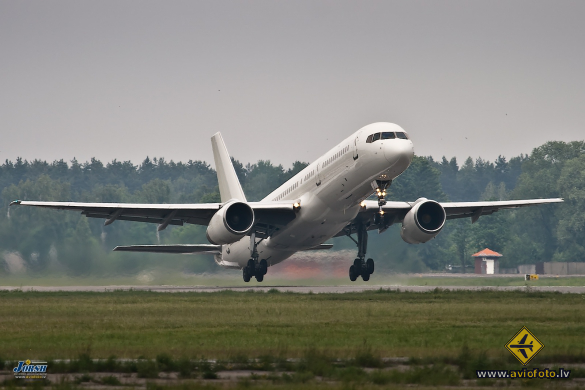 Boeing C-32B (757-23A)