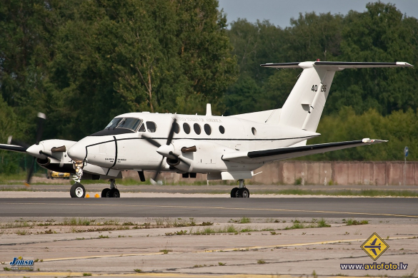 Beech C-12F Huron (Super King Air B200C)