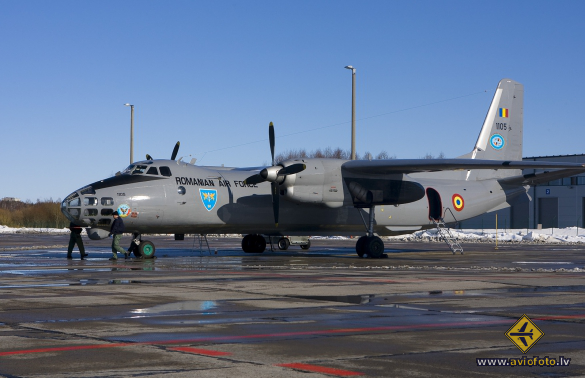 Antonov An-30