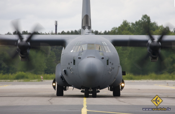 Lockheed Martin C-130J-30 Hercules (L-382)