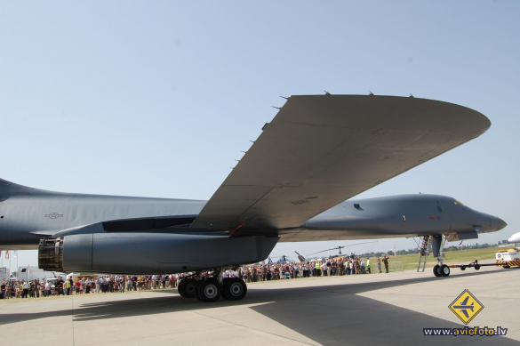 Rockwell B-1B Lancer